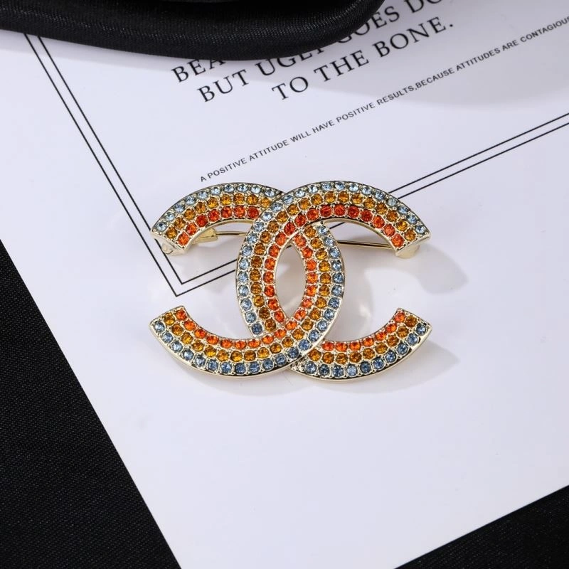 Contemporary Chanel Brooches 229274