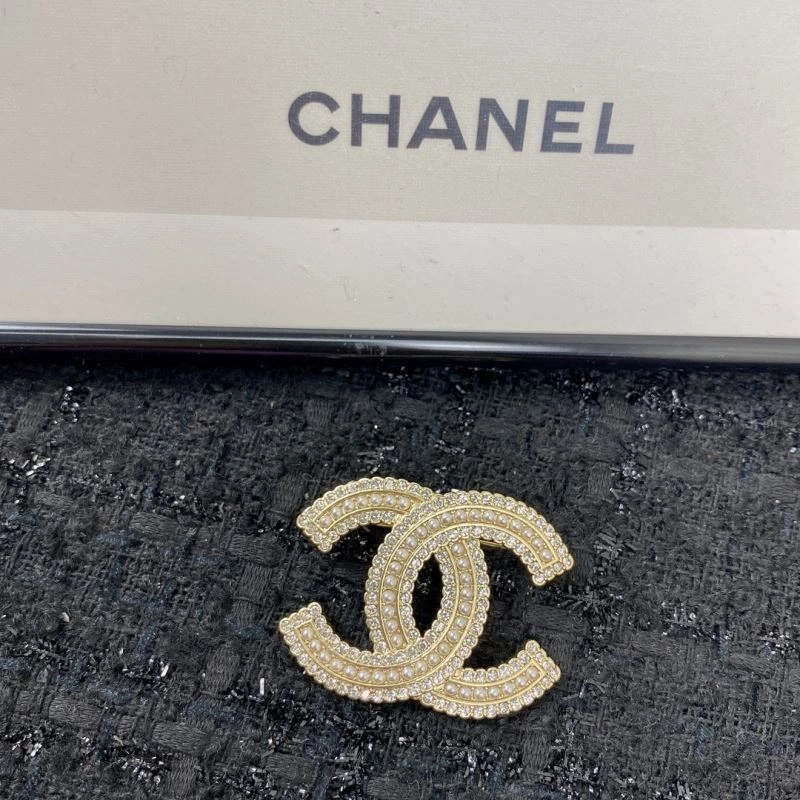 Chanel Brooches ZipUp 229402