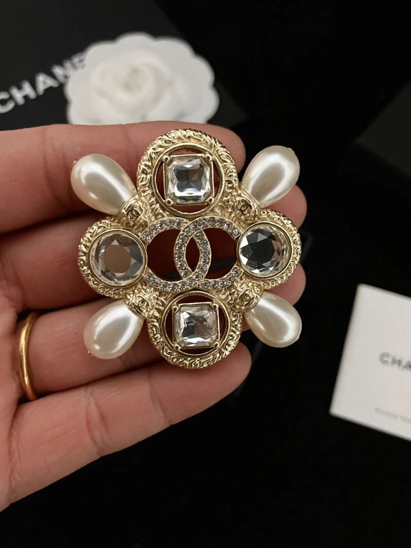 Chanel Brooches WrinkleFree 229255