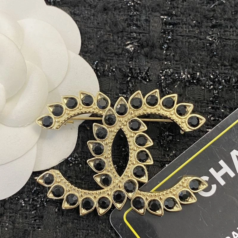 Chanel Brooches TechFriendly 229224