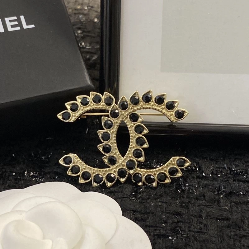 Chanel Brooches TechFriendly 229224
