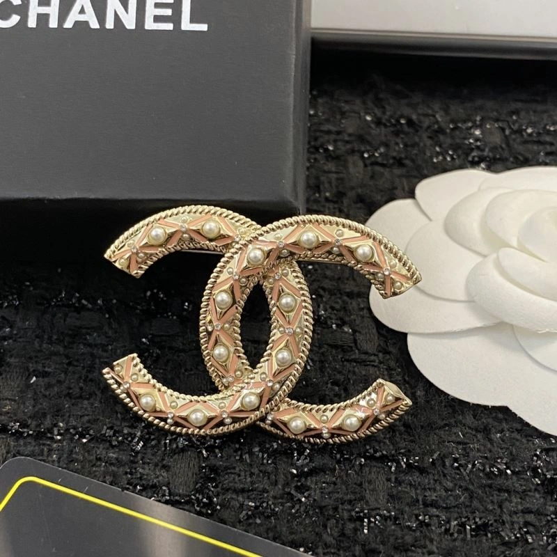 Chanel Brooches Trendy 229286