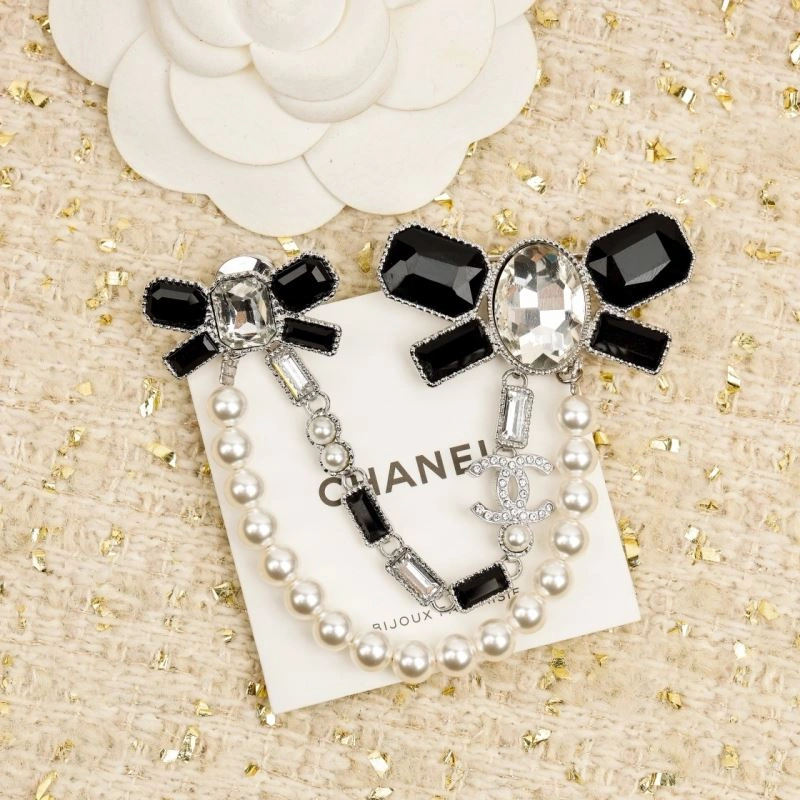 Chanel Brooches WaterResistant 229210