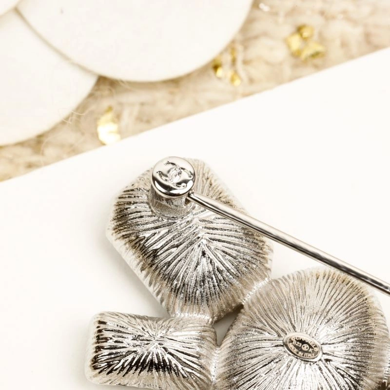 Chanel Brooches WaterResistant 229210