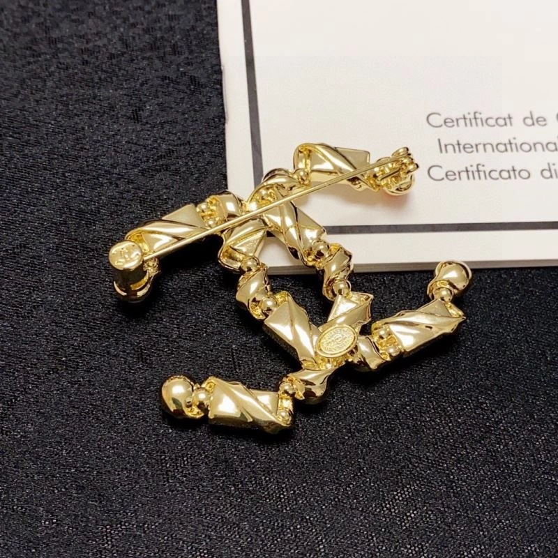 Neat Chanel Brooches 229211
