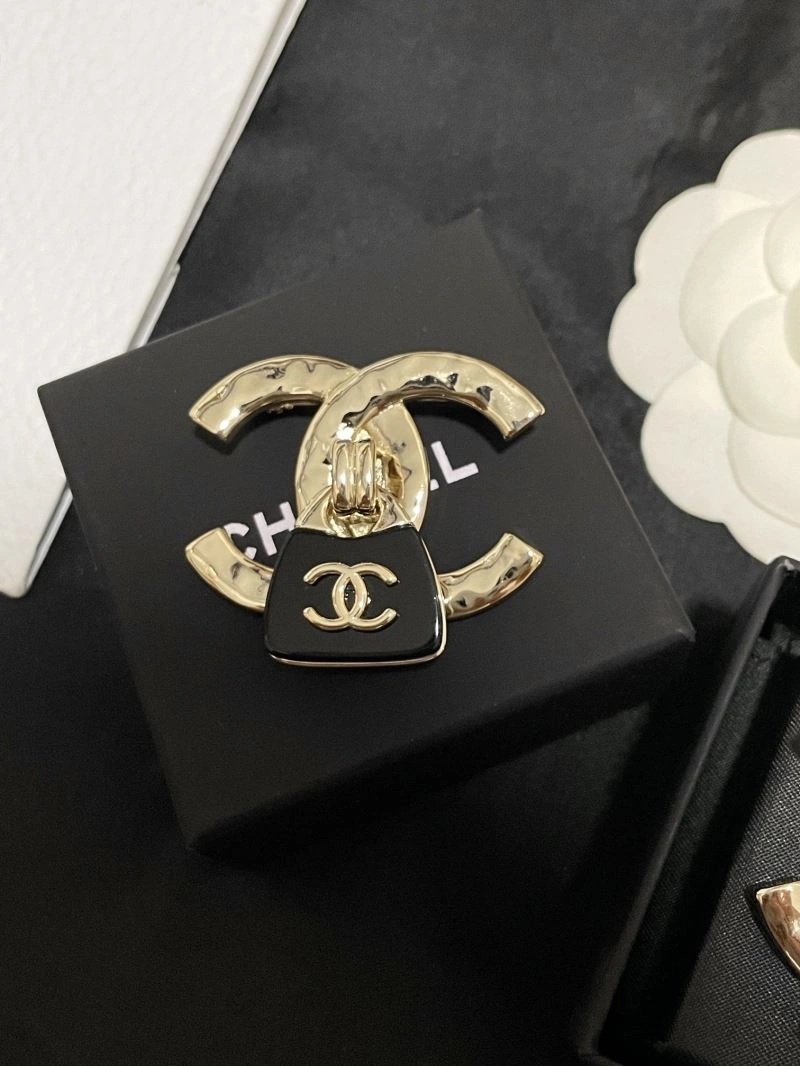Chanel Brooches Cozy 229230