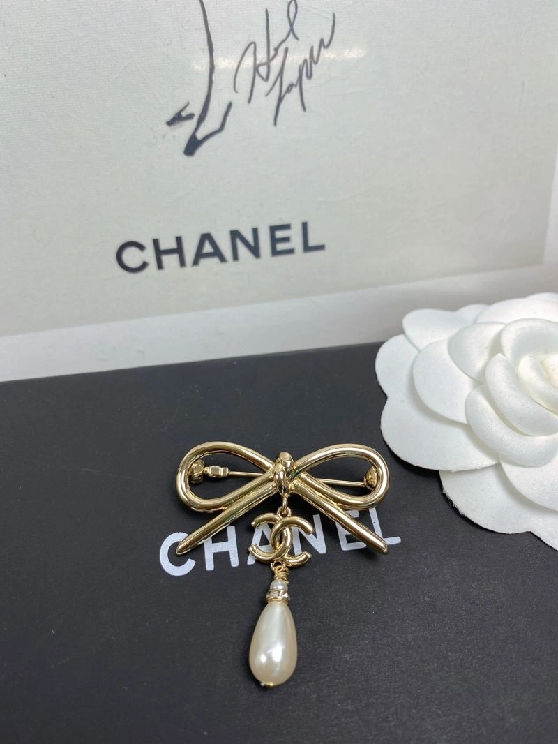 Chanel Brooches ModernLook 229196