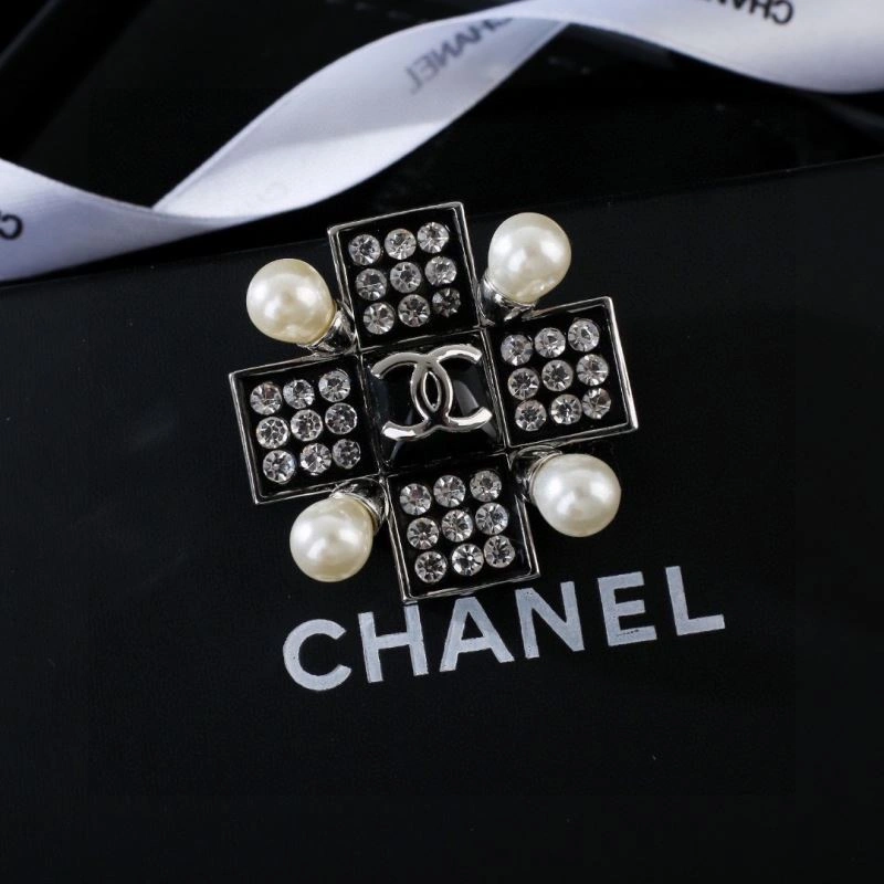 FlexibleFit Chanel Brooches 229205