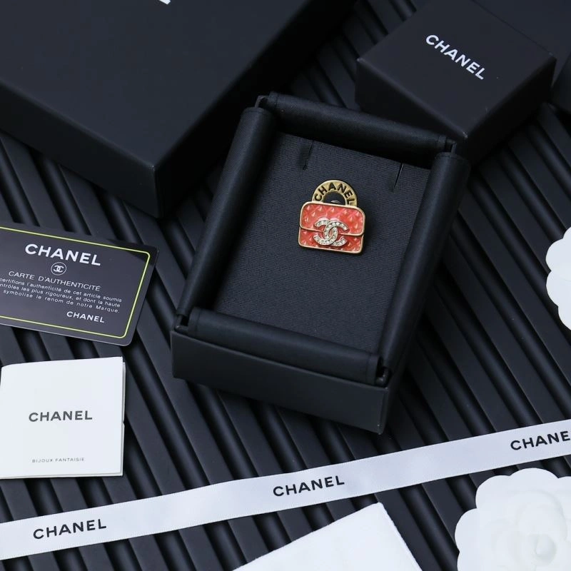SunProtective Chanel Brooches 229219