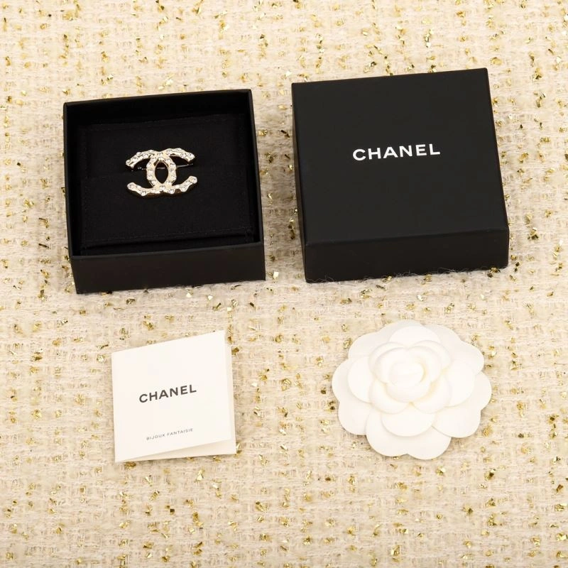 Chanel Brooches TechFriendly 229159