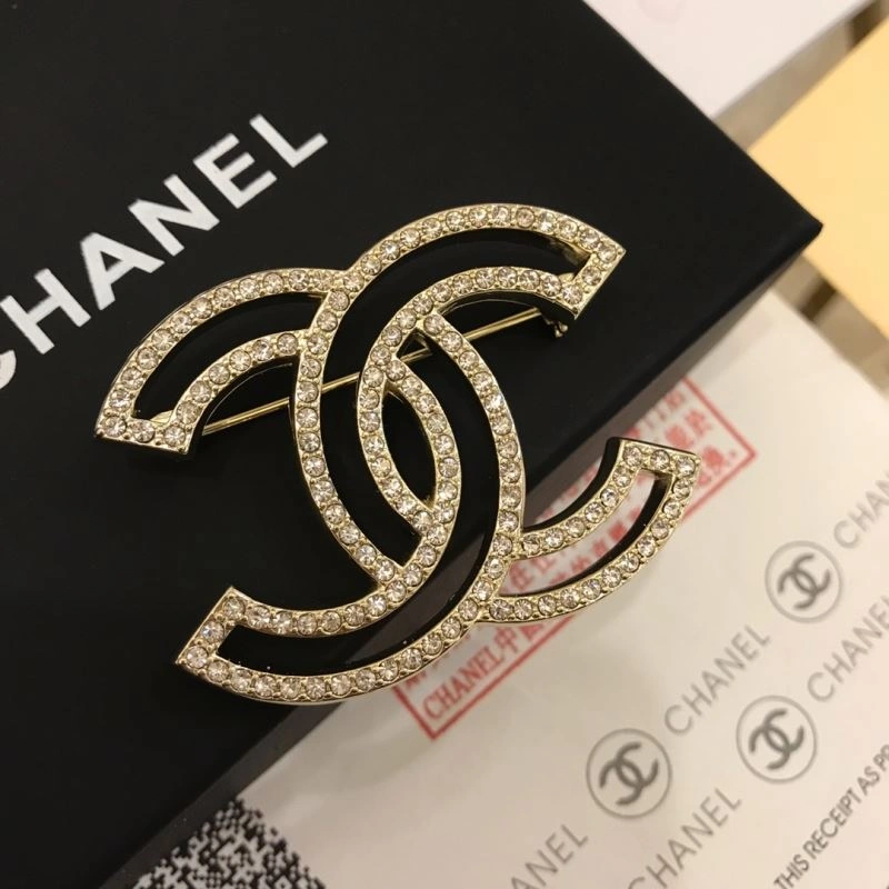 Chanel Brooches Bold 229160