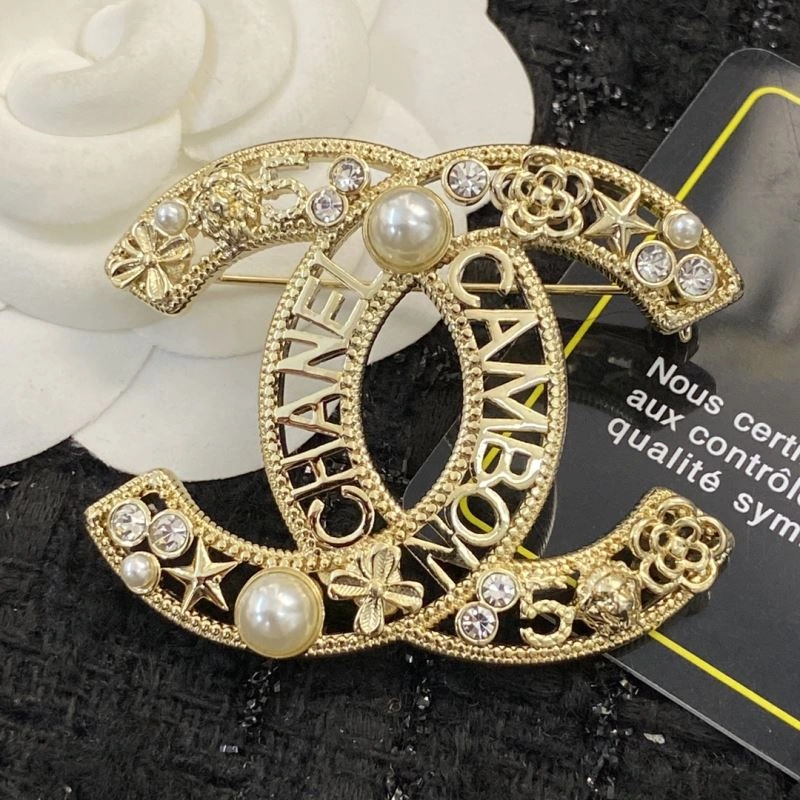WeatherProof Chanel Brooches 229172