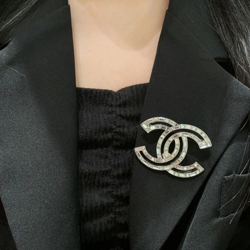 TopPick Chanel Brooches 228306