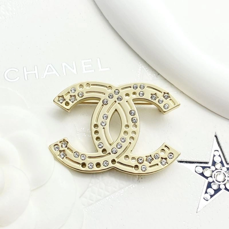 Chanel Brooches EasyMatch 228300