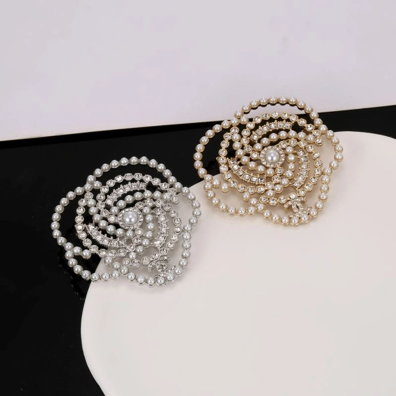 Chanel Brooches QuickDry 228305