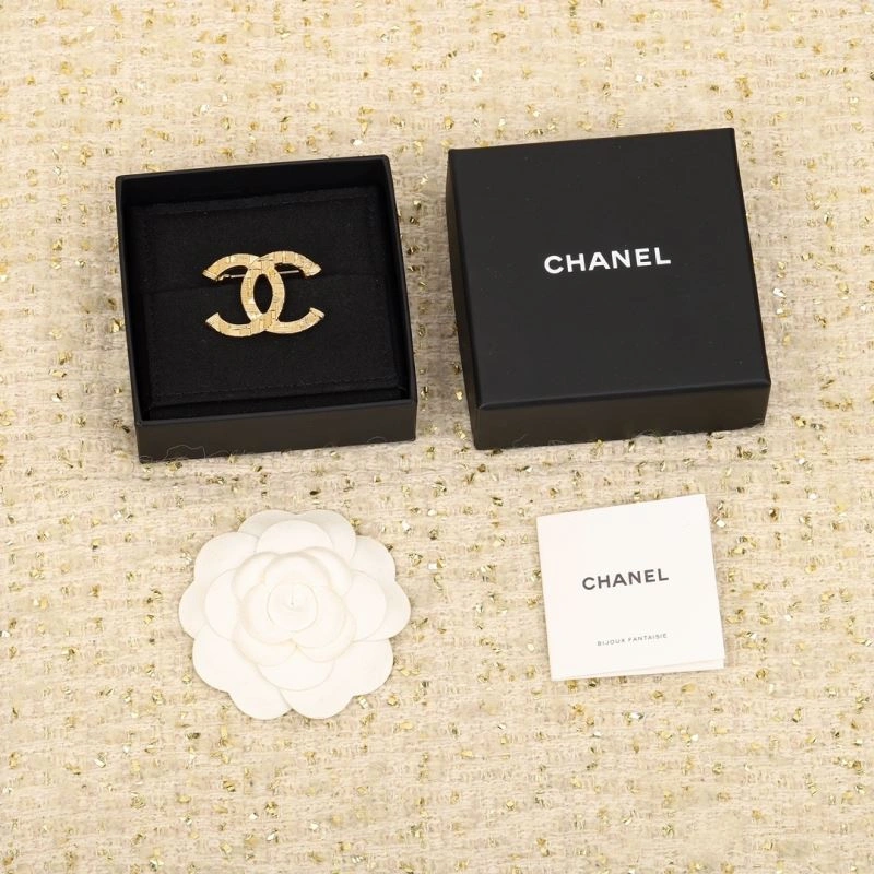 Chanel Brooches OnTrend 228296