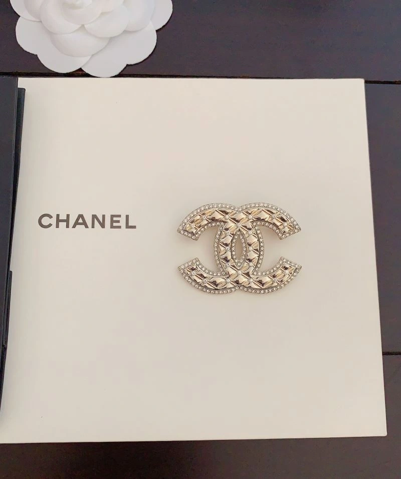 Chanel Brooches Practical 228304