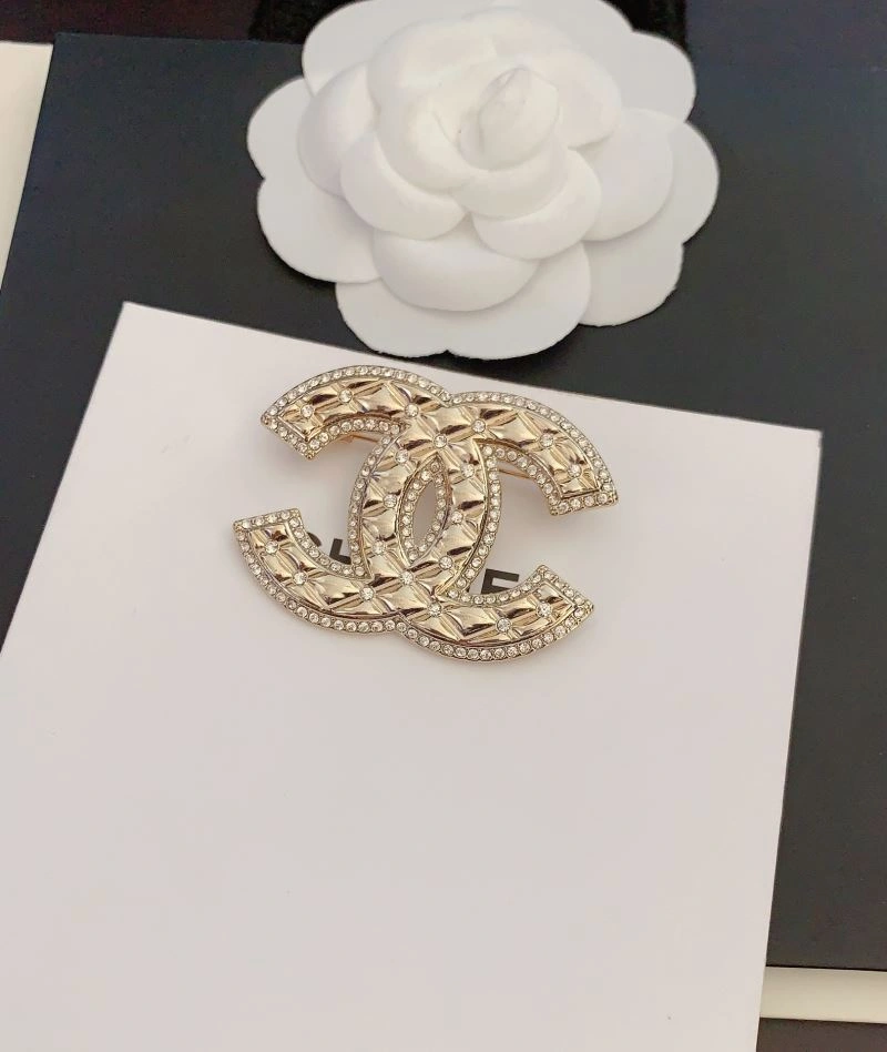 Chanel Brooches Practical 228304
