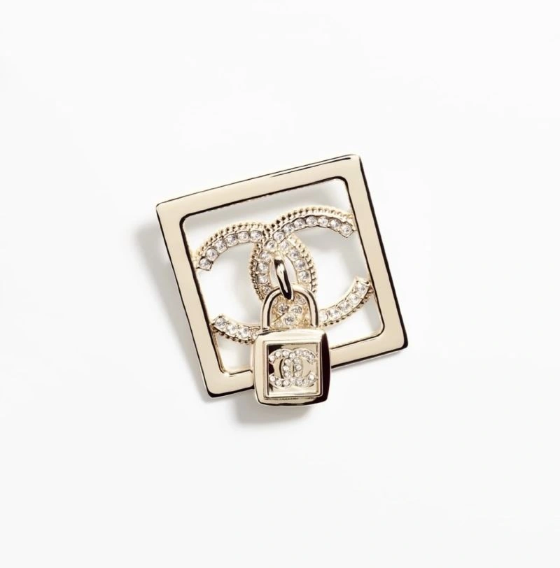EasyMatch Chanel Brooches 228302