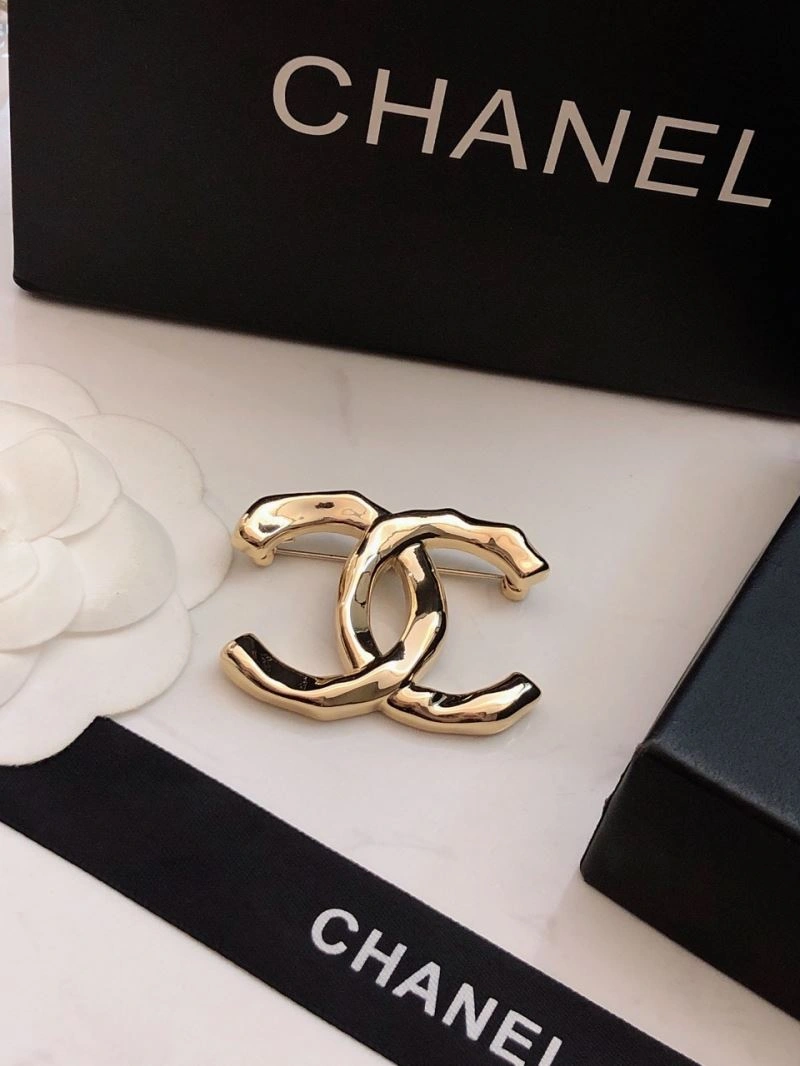 Chanel Brooches TechFriendly 228299