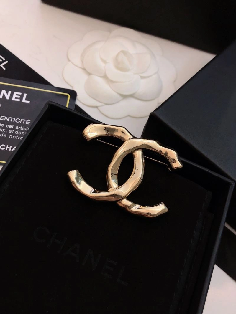 Chanel Brooches TechFriendly 228299