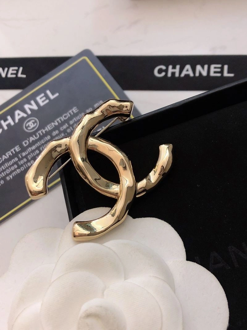 Chanel Brooches TechFriendly 228299