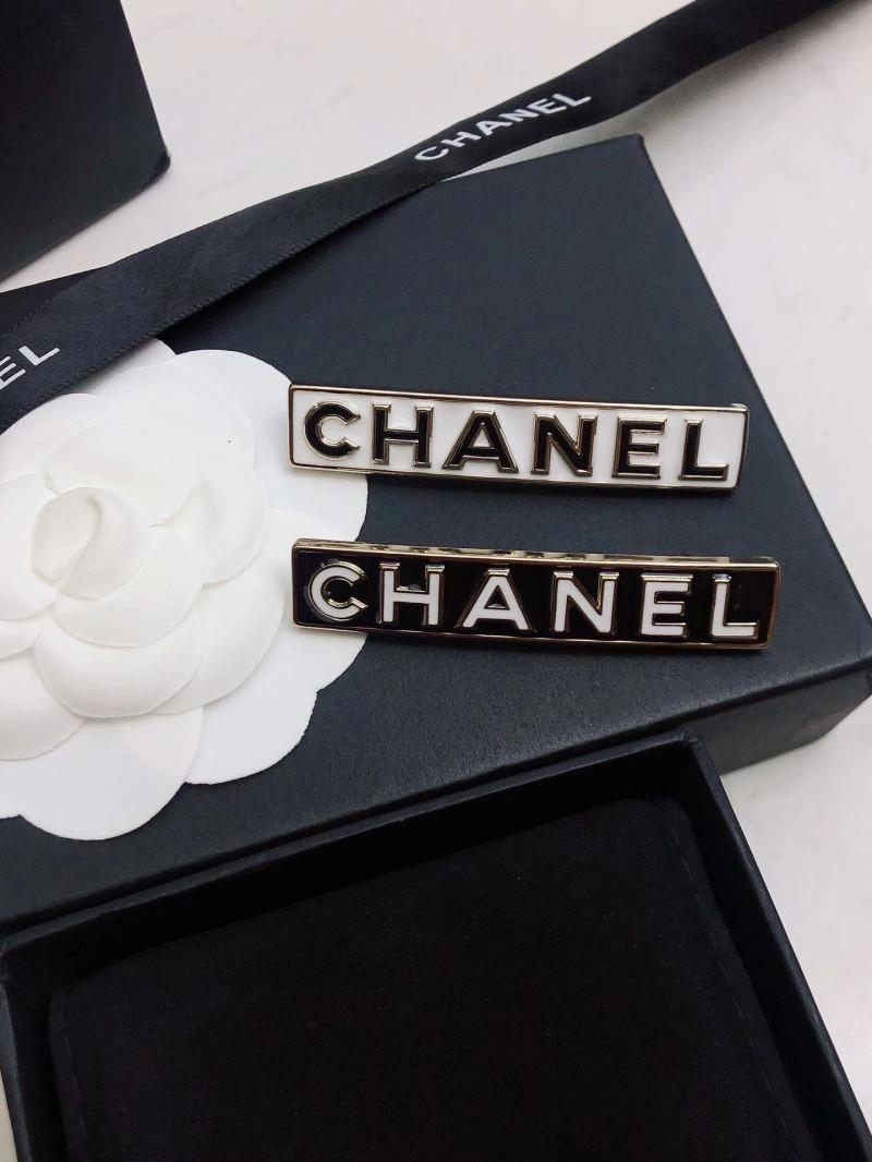 Chanel Brooches QuickDry 228284