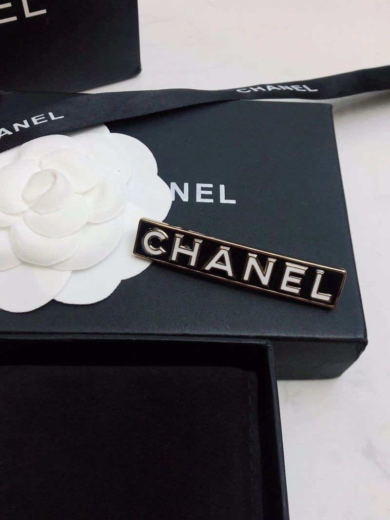 Chanel Brooches QuickDry 228284