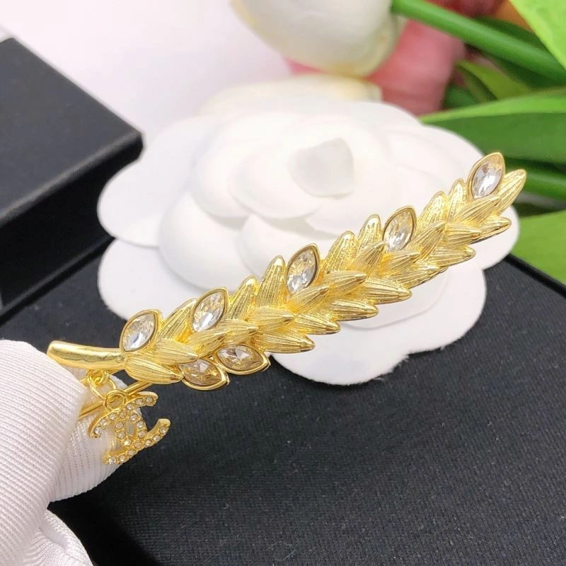 HighPerformance Chanel Brooches 228277