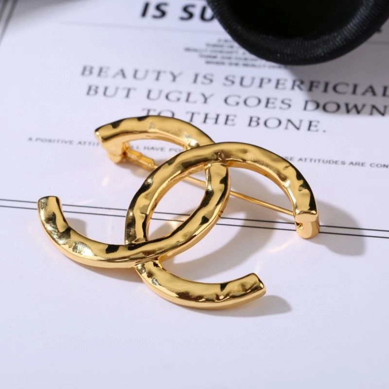 WeatherProof Chanel Brooches 228273