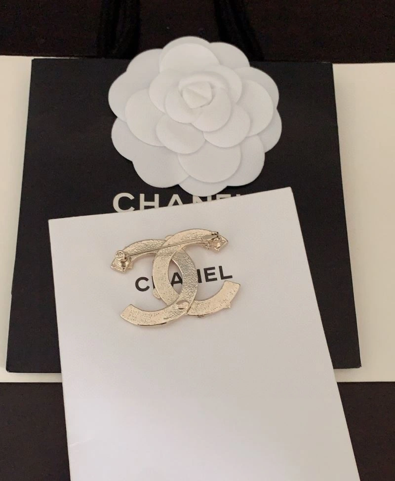WeatherProof Chanel Brooches 228258