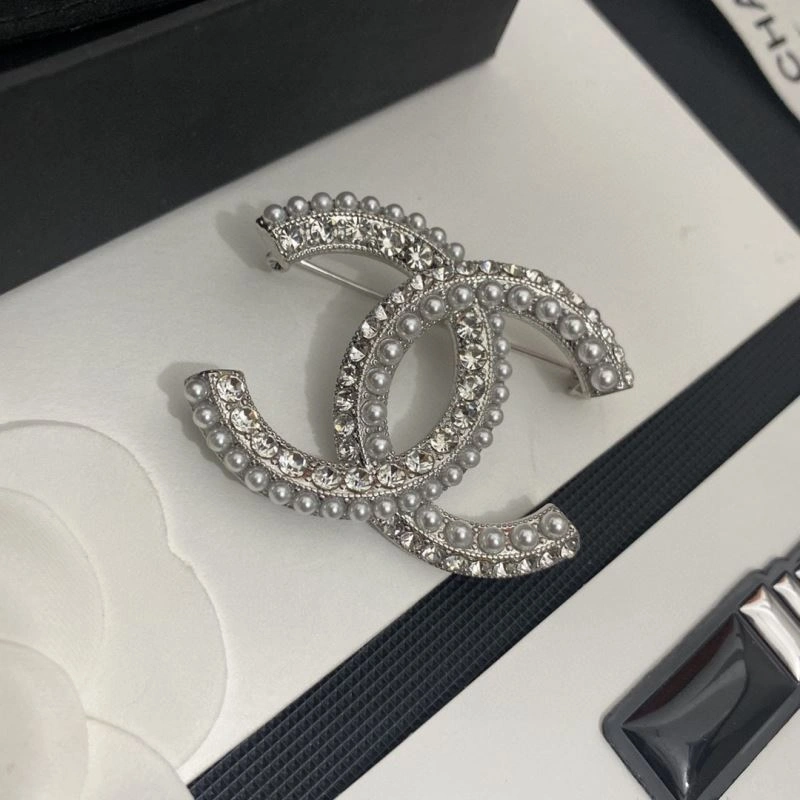 Chanel Brooches BestValue 228264
