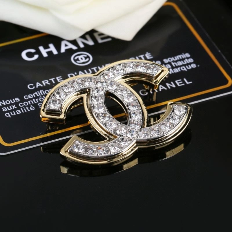 FastDry Chanel Brooches 228247