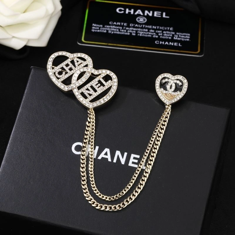 Chanel Brooches Modern 228282