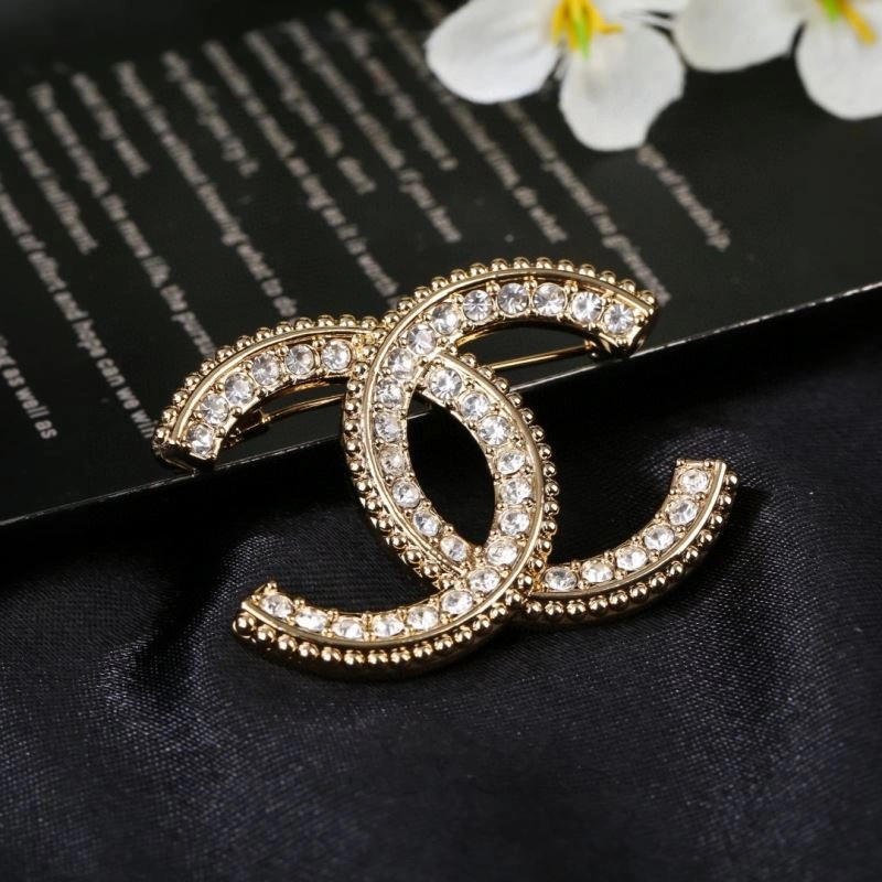 Chanel Brooches Colorful 228239