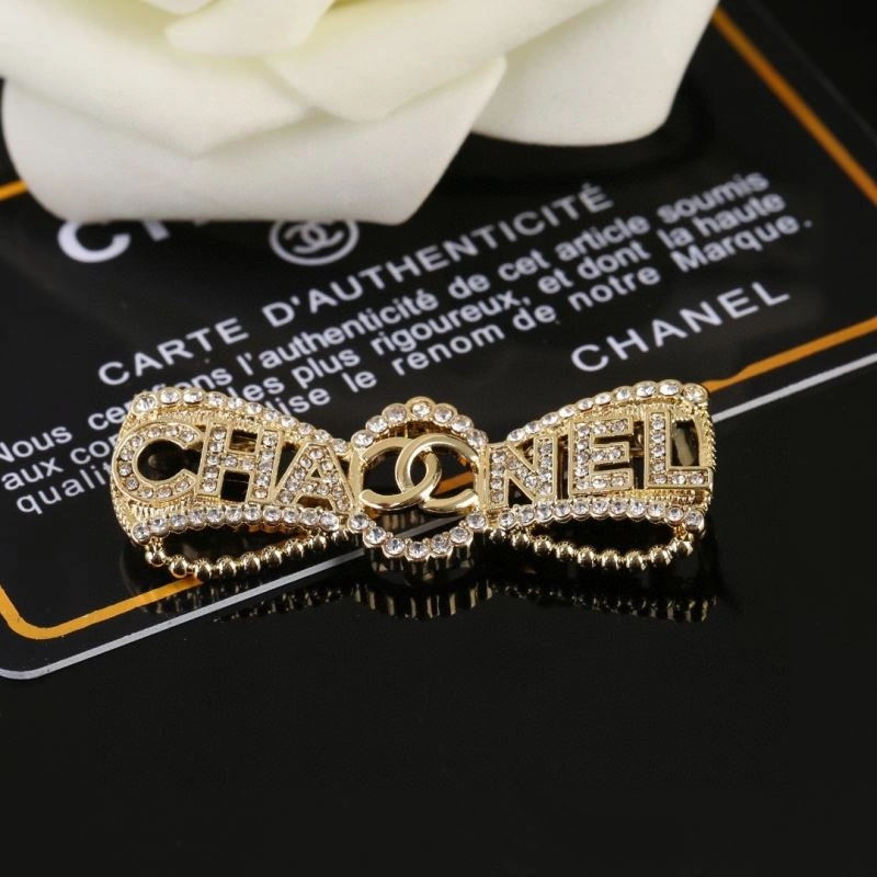 Chanel Brooches TechFriendly 228234