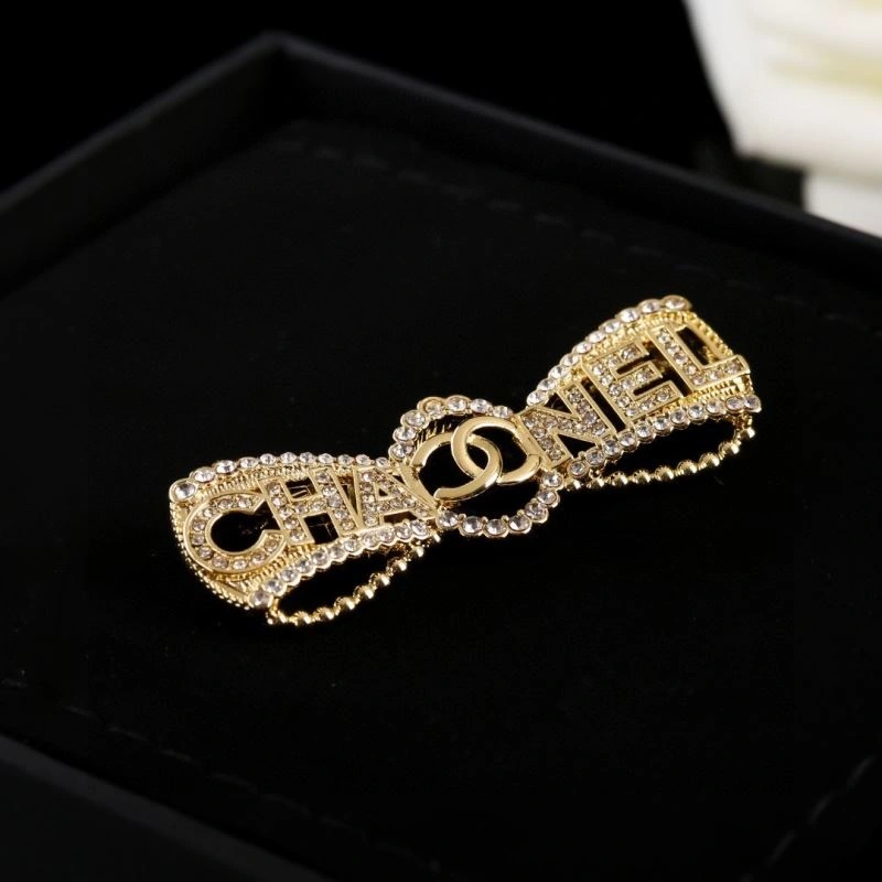 Chanel Brooches TechFriendly 228234