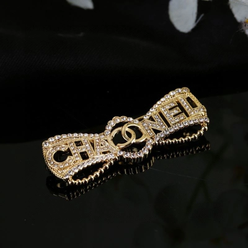 Chanel Brooches TechFriendly 228234