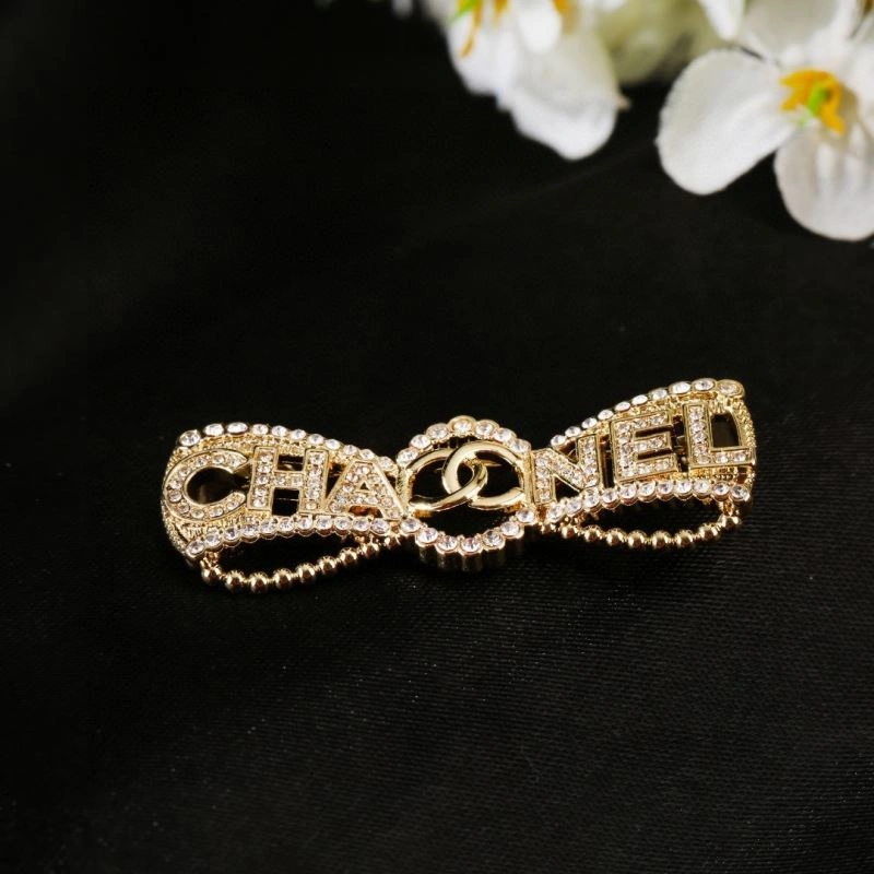 Chanel Brooches TechFriendly 228234