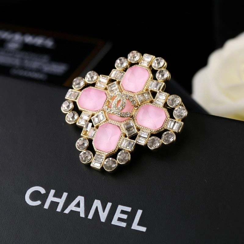 Chanel Brooches DailyWear 228376