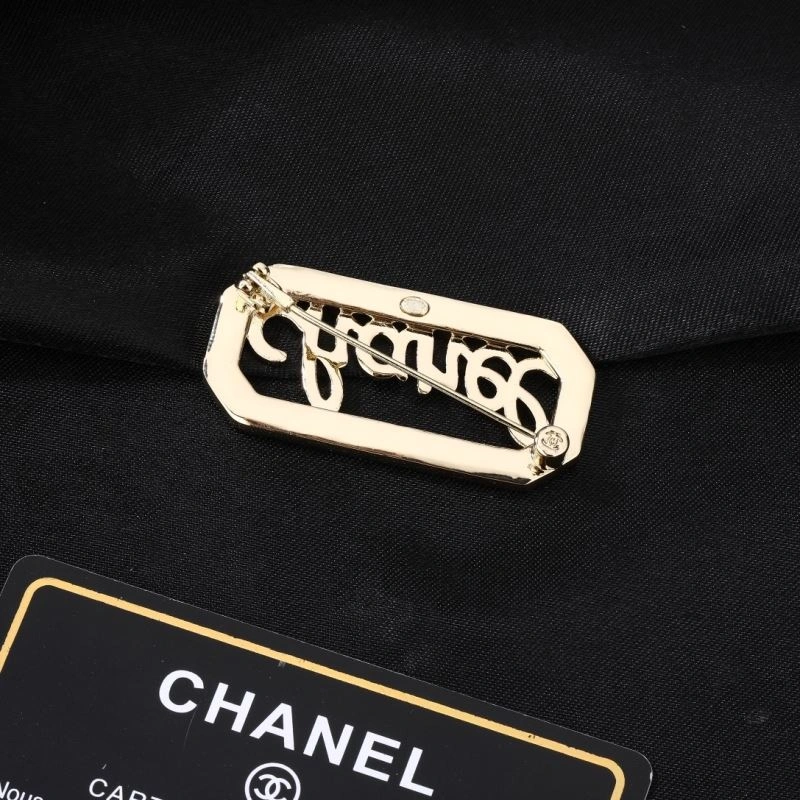 UrbanStyle Chanel Brooches 228237