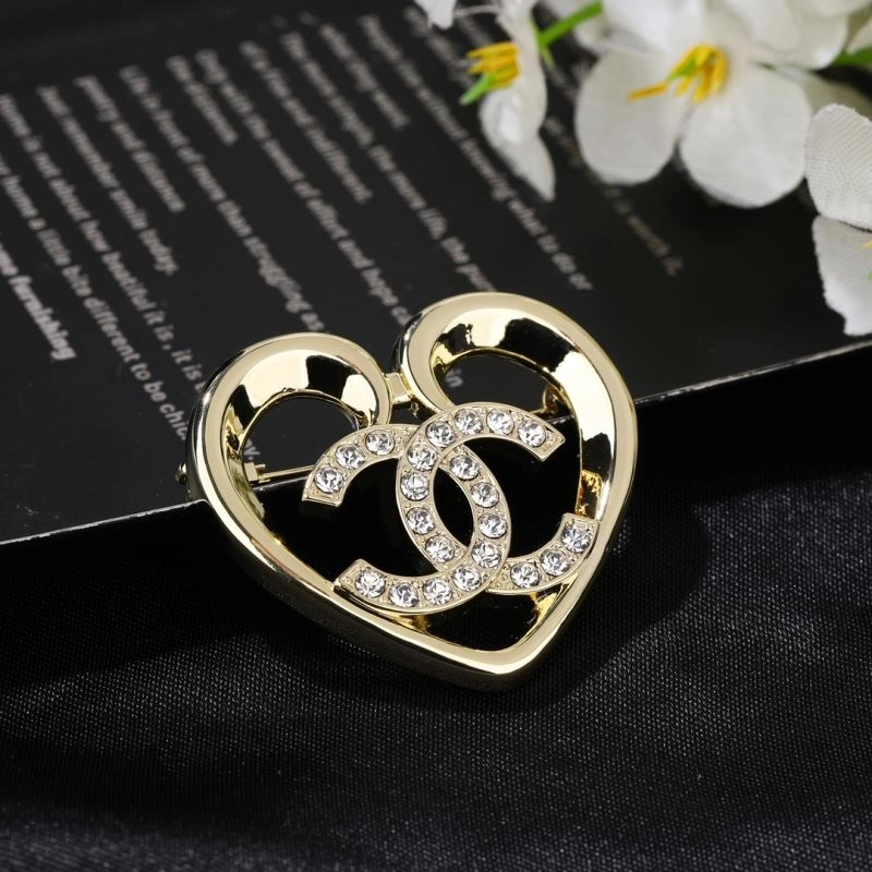Classic Chanel Brooches 228227