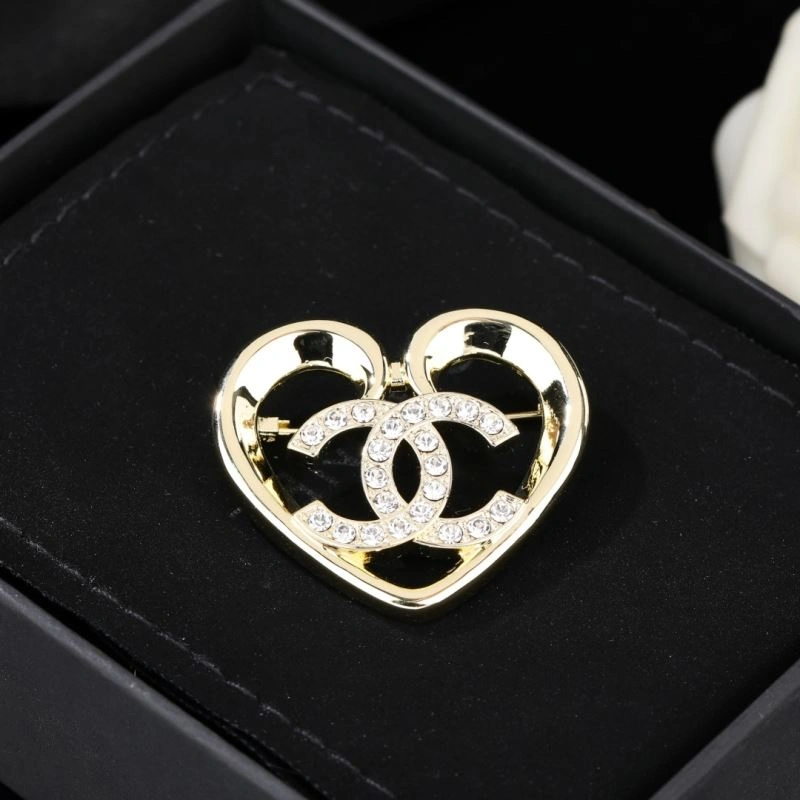 Classic Chanel Brooches 228227