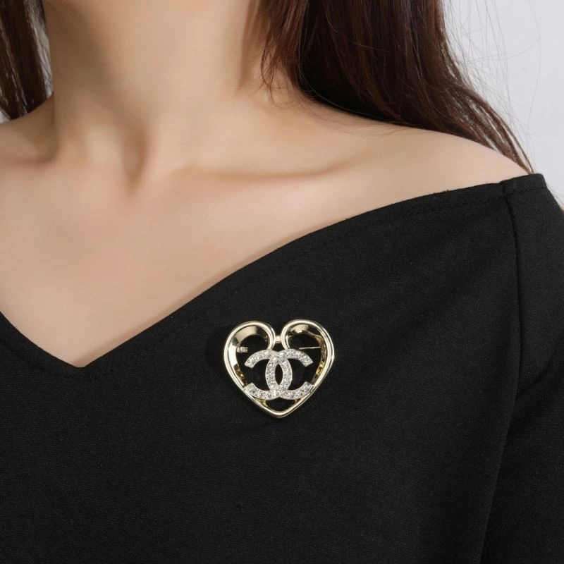 Classic Chanel Brooches 228227