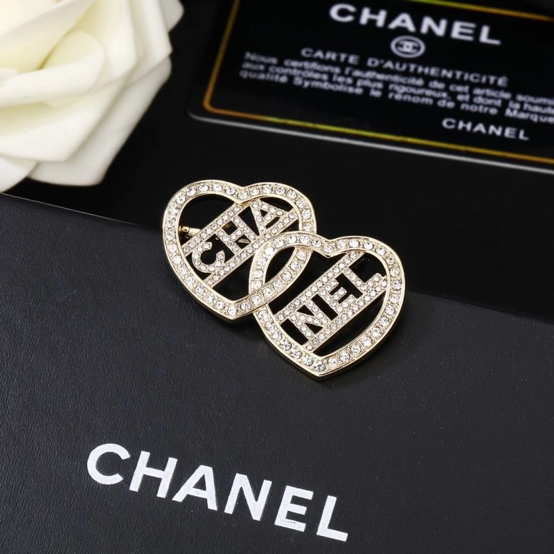 SmoothTexture Chanel Brooches 228219