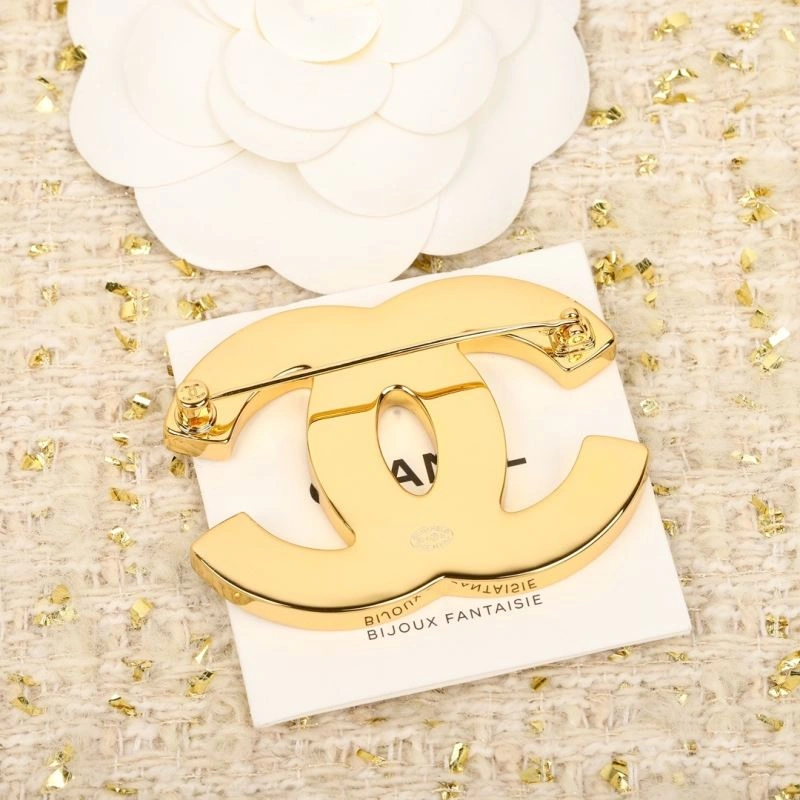 Durable Chanel Brooches 228226
