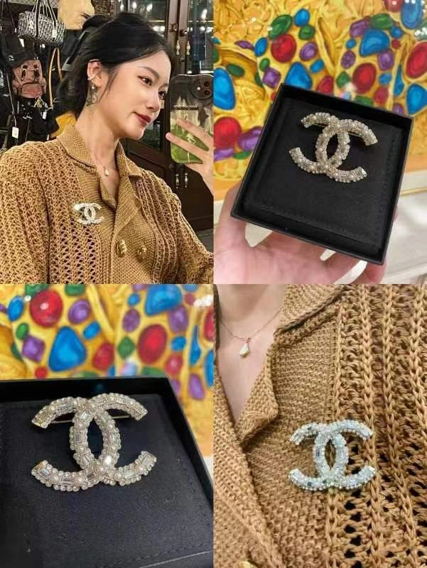 Chanel Brooches UrbanStyle 228209