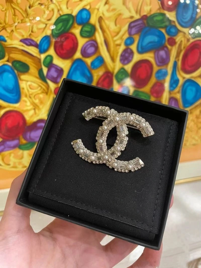 Chanel Brooches UrbanStyle 228209