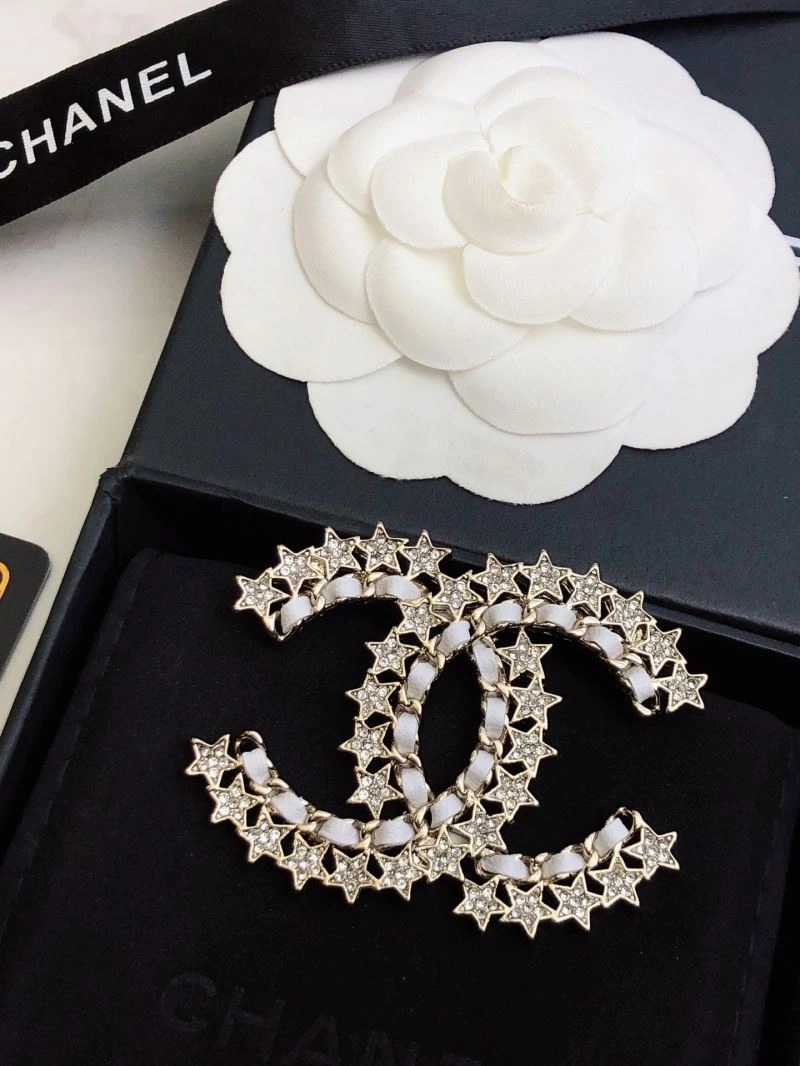 ZeroBulk Chanel Brooches 228207