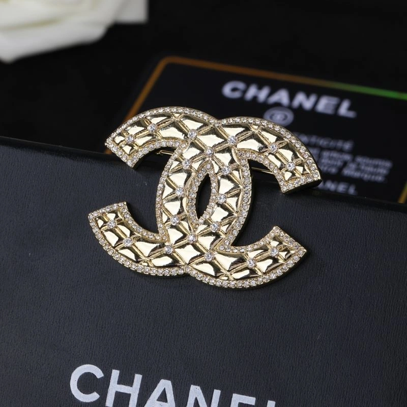 Chanel Brooches ModernLook 228194
